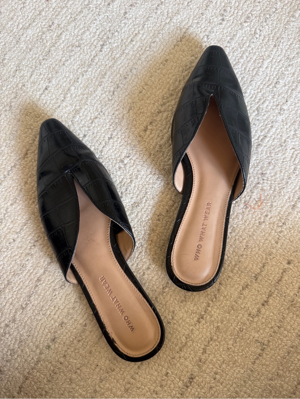 Who What Wear Black Croc-Embossed Pointed Mules